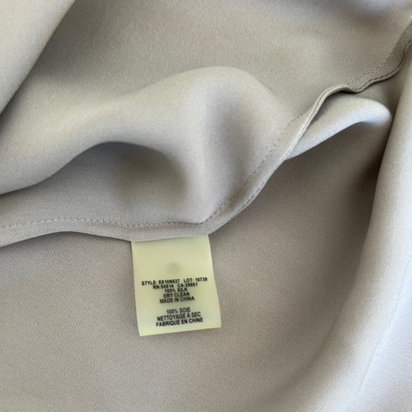 Elie Tahari Gray Mandarin Collar Blouse Size M - Picture 6 of 7